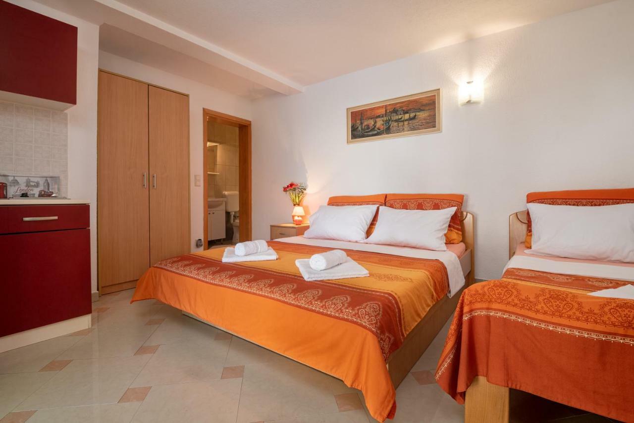 Apartments Darden نيوم المظهر الخارجي الصورة